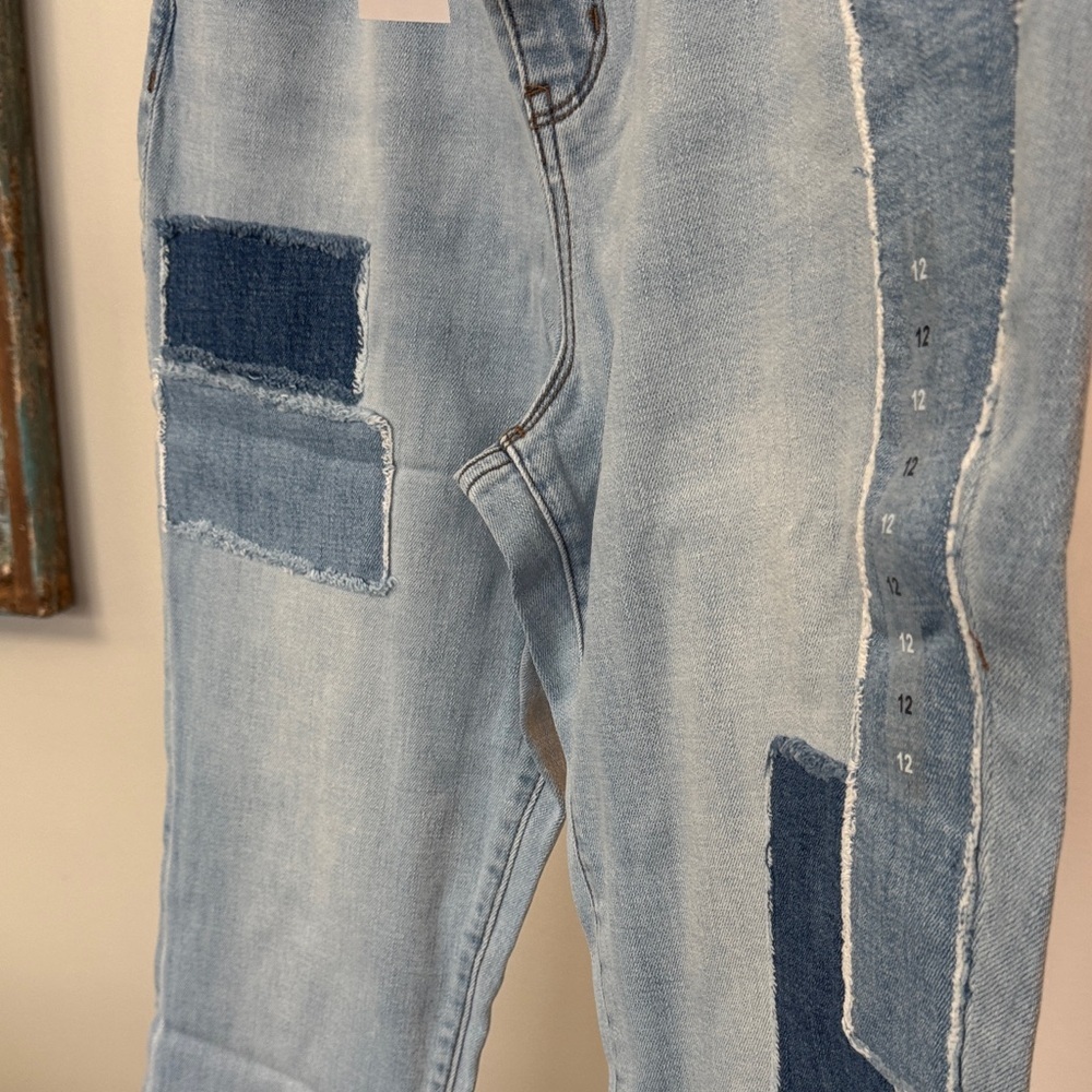 Soho Stretchy patchwork distressed hem Jeans NWT 12 - Picture 4 of 16
